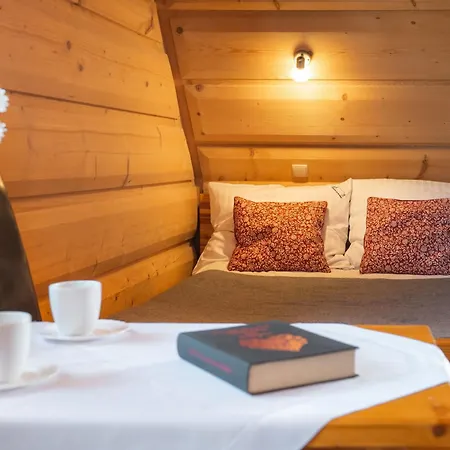 Bed and Breakfast Zakatek Pod Smrekami 3*